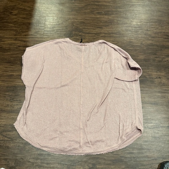 Women’s Rose Top - Picture 2 of 2